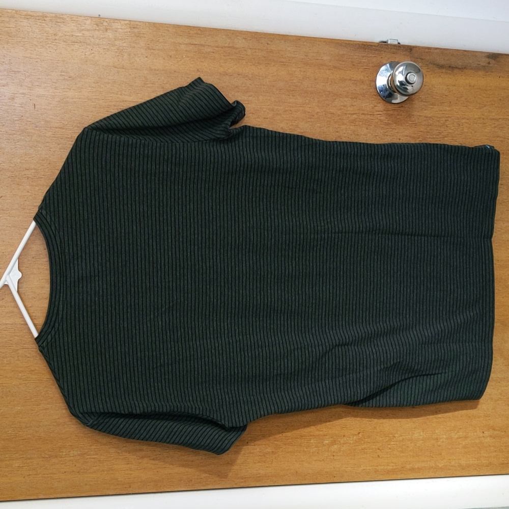 Men's Columbia size medium Green striped T - Picture 4 of 5
